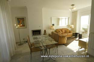 Estepona, Belgravia BCIII3B huiskamer