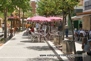 Estepona, Calle Real
