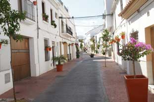 centrum Estepona, Calle Antero