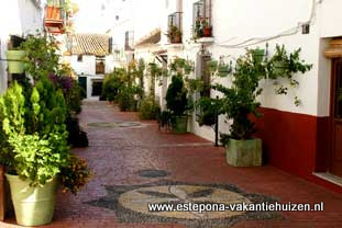 Estepona, Calle Aurora