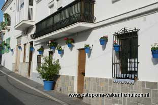 centrum Estepona, Calle Canaria