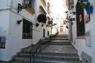 centrum Estepona, Calle Carlos Herrera