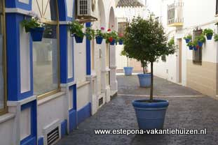 Calle Corta Estepona