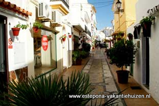 centrum Estepona, Calle Extremadura