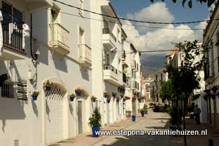 centrum Estepona, Calle Huerto