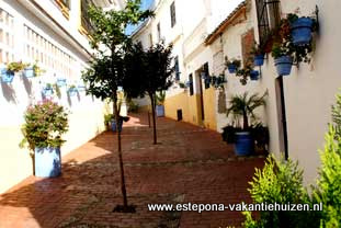 centrum Estepona, Calle Huerto