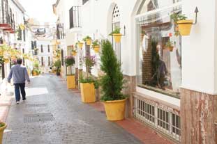 Estepona, Calle San Cayetano