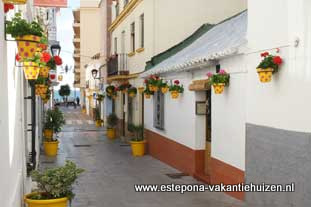 centrum Estepona, Calle San Pedro