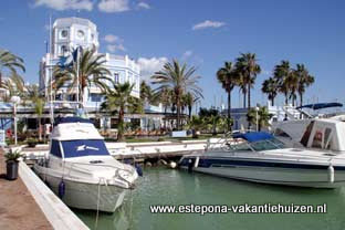 De jachthaven van Estepona