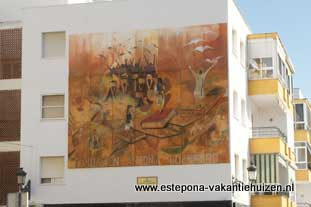 Estepona, pintura mural, Antonia Guerrero