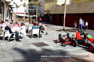 Estepona, verhuur Segway & bike op Plaza ABC