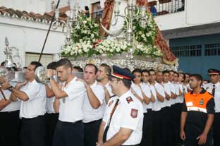 Estepona, processie virgen de los remedios