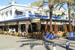 Café aan de haven